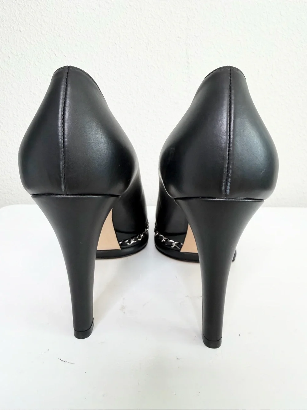 NEW CHANEL Black Leather Platform Pumps with Silver Chain Trim Size 39